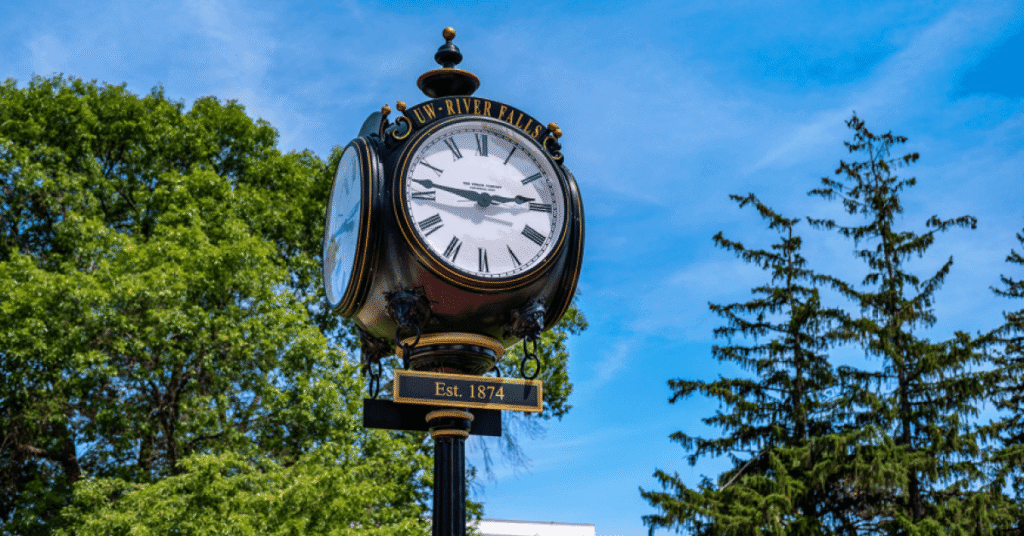 UW River Falls clock